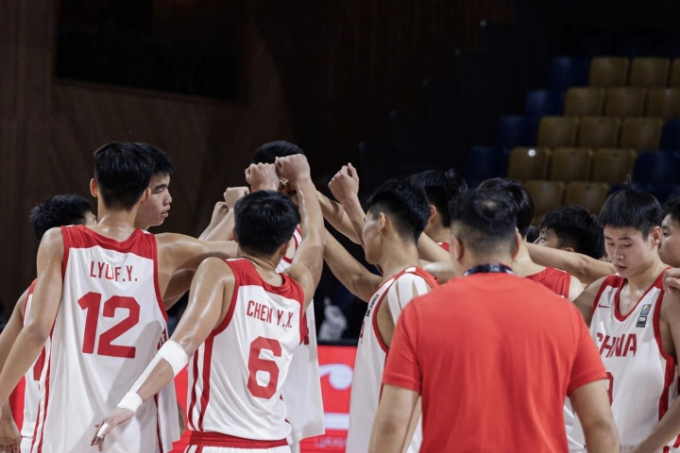 电竞平台-U16亚洲杯：中国男篮大胜巴林晋级半决赛 锁定U17世界杯入场券