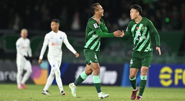 赛事-【亚冠】让二追四！王钰栋传射 浙江队4比2逆转狮城