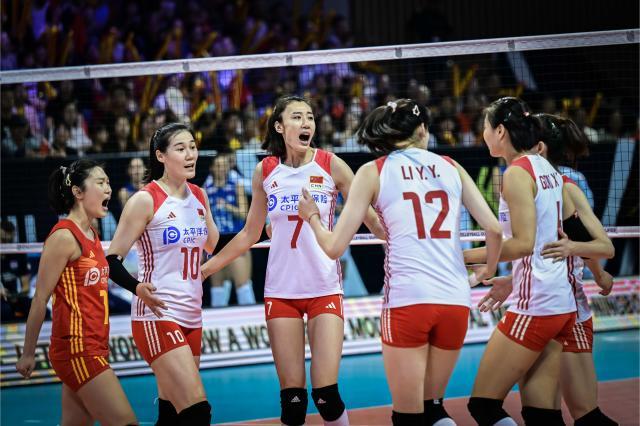 雷竞技官网-女排兵败该换帅吗？不妨再给蔡斌一次机会