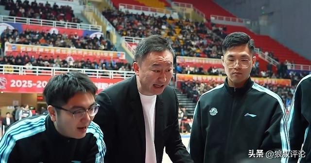 雷竞技官网-刘维伟：球队近期陷入疲劳期，大家的体能消耗很大 ，希望放平心态